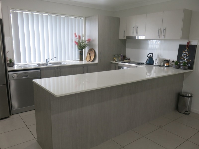 18 Weston Court, Bellbird Park QLD 4300