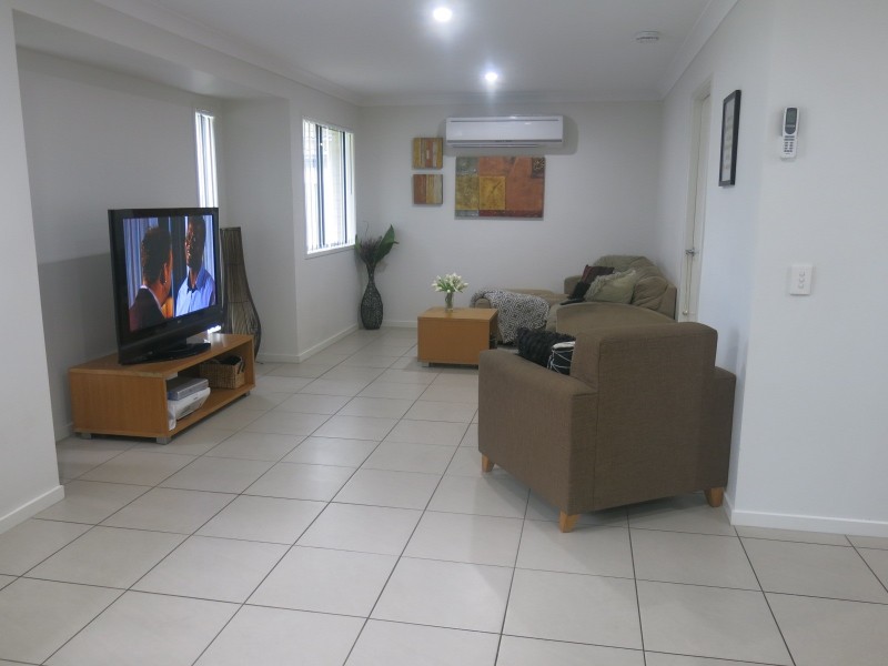 18 Weston Court, Bellbird Park QLD 4300