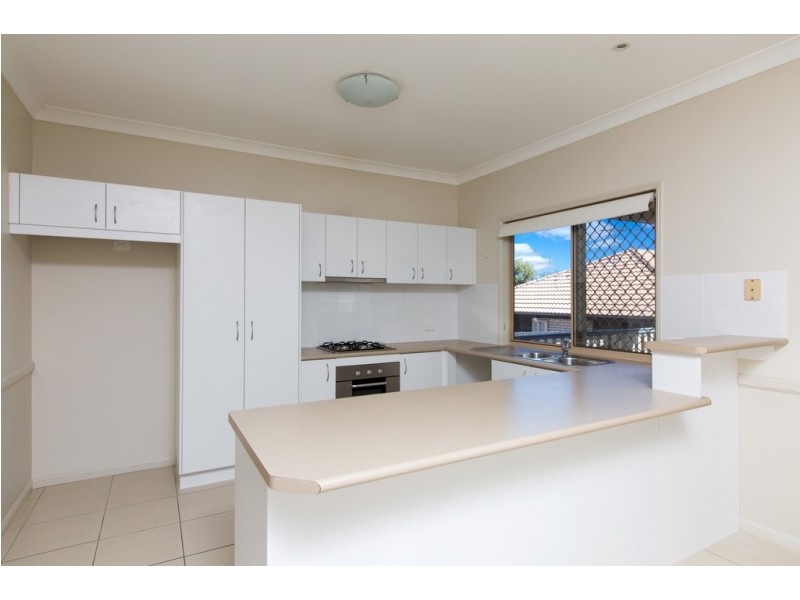 15 Violet Ave, Springfield Lakes QLD 4300