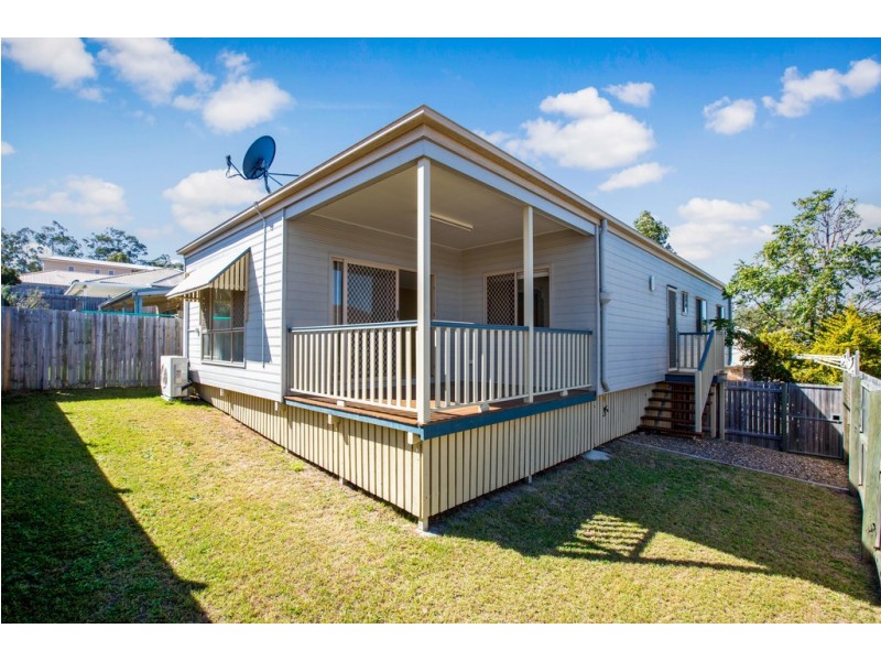 15 Violet Ave, Springfield Lakes QLD 4300