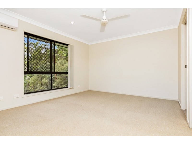 27 Shallow Bay Drive, Springfield Lakes QLD 4300
