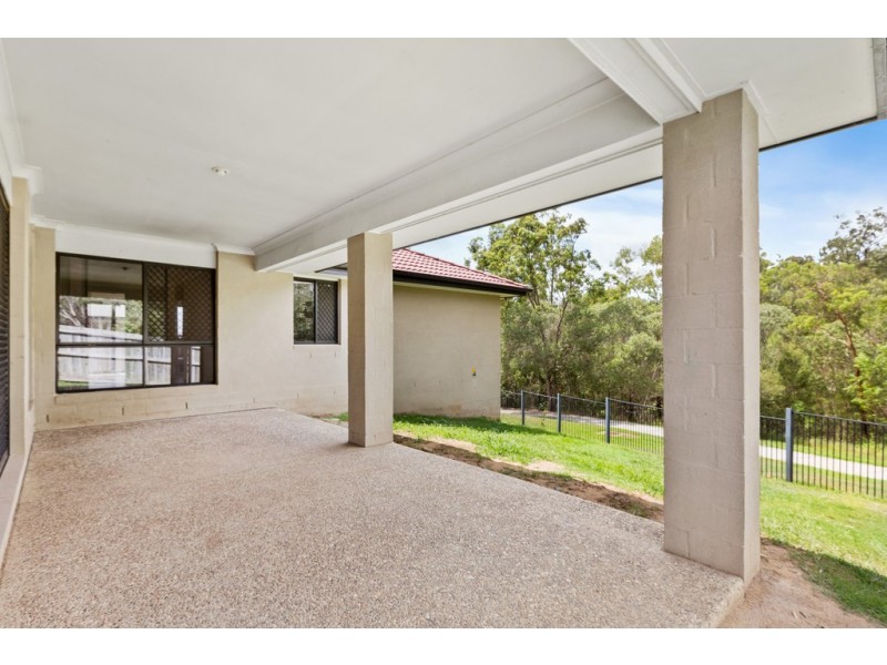 27 Shallow Bay Drive, Springfield Lakes QLD 4300