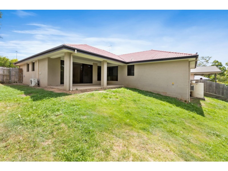 27 Shallow Bay Drive, Springfield Lakes QLD 4300