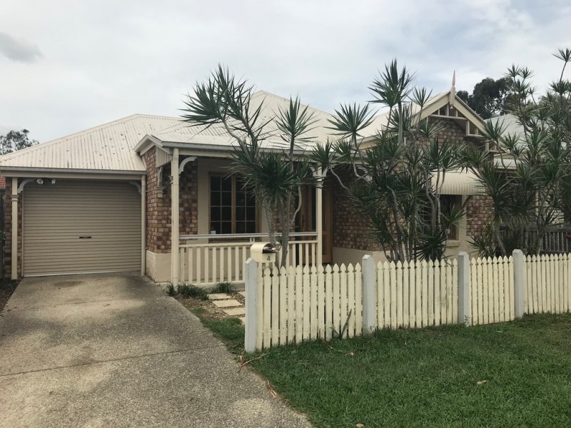 4 Rachele Close, Forest Lake QLD 4078