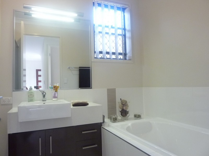 114 Grande Ave, Springfield Lakes QLD 4300