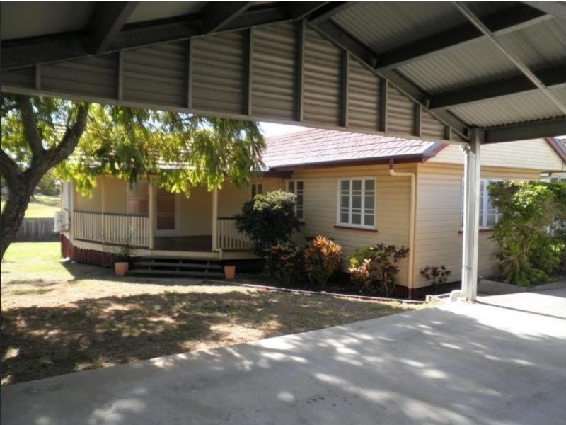 27 Denman Street, Leichhardt QLD 4305