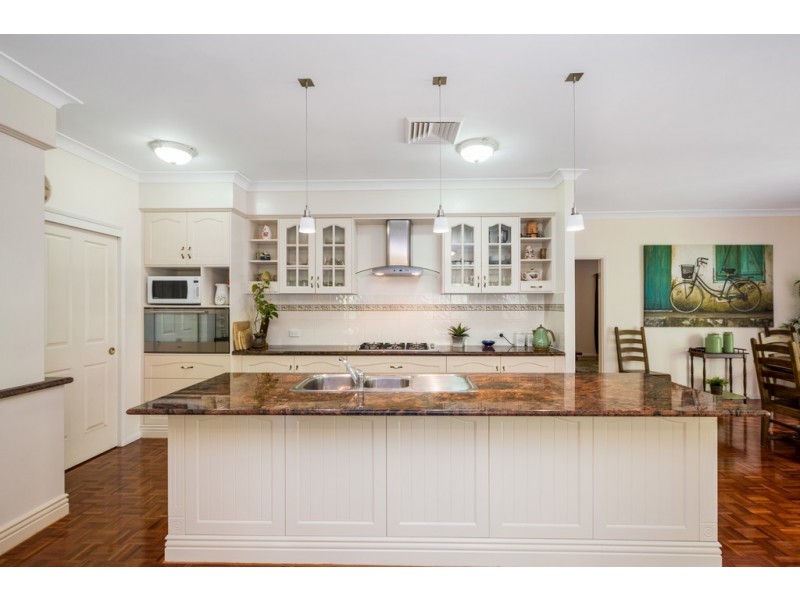 39 St Augustines Drive, Augustine Heights QLD 4300