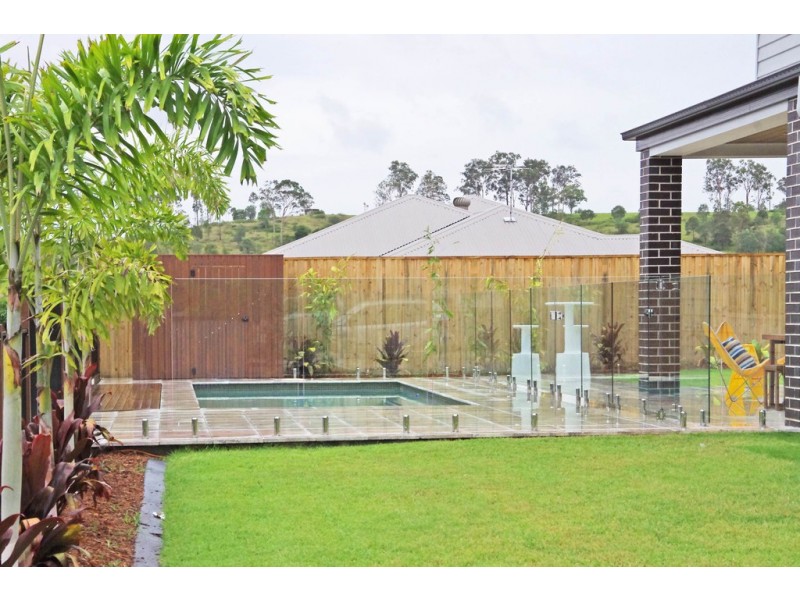 15 Harmony Crescent, South Ripley QLD 4306