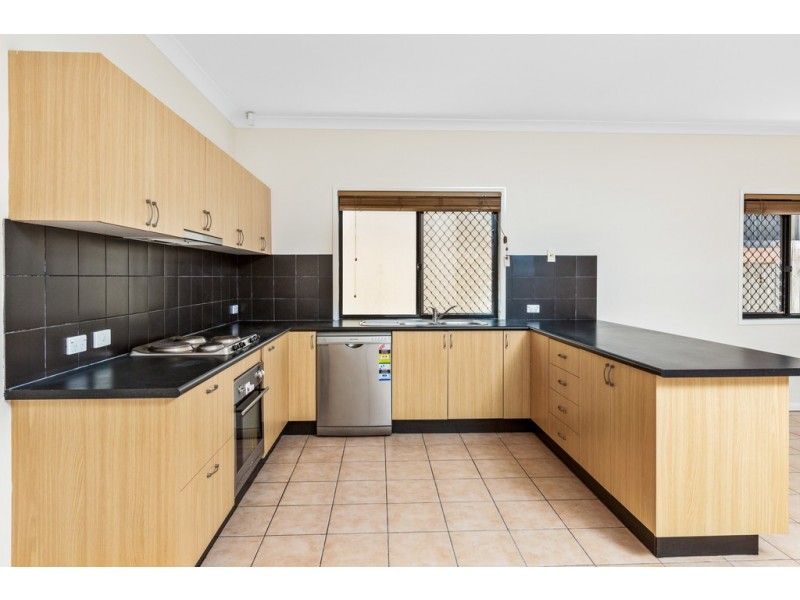 39 Viewpoint Drive, Springfield Lakes QLD 4300