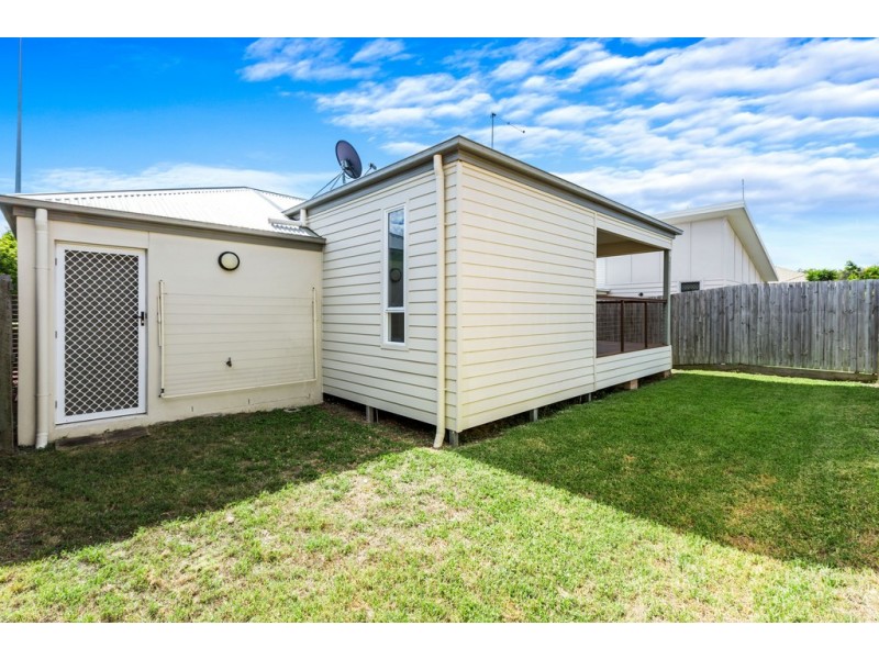 3 Ovals Terrace, Springfield Lakes QLD 4300