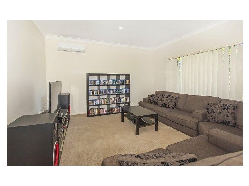 287 Lakeside Ave, Springfield Lakes QLD 4300