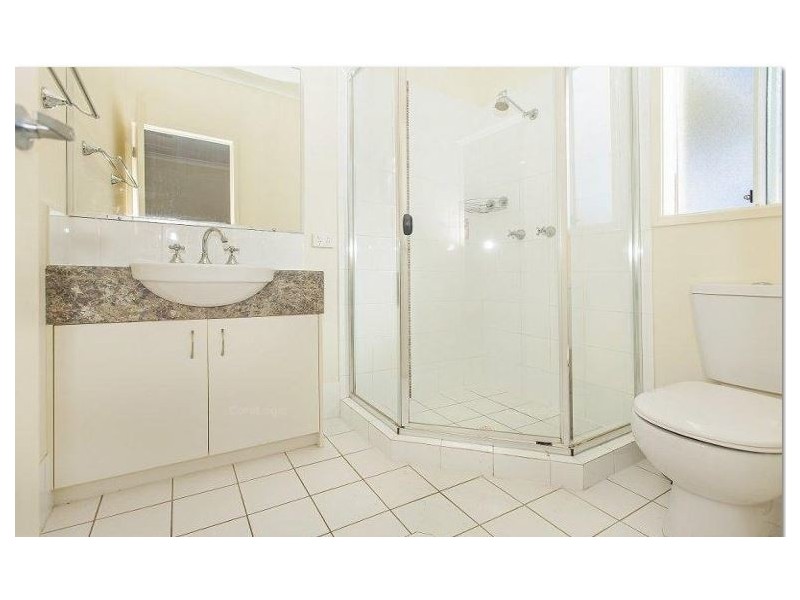 287 Lakeside Ave, Springfield Lakes QLD 4300