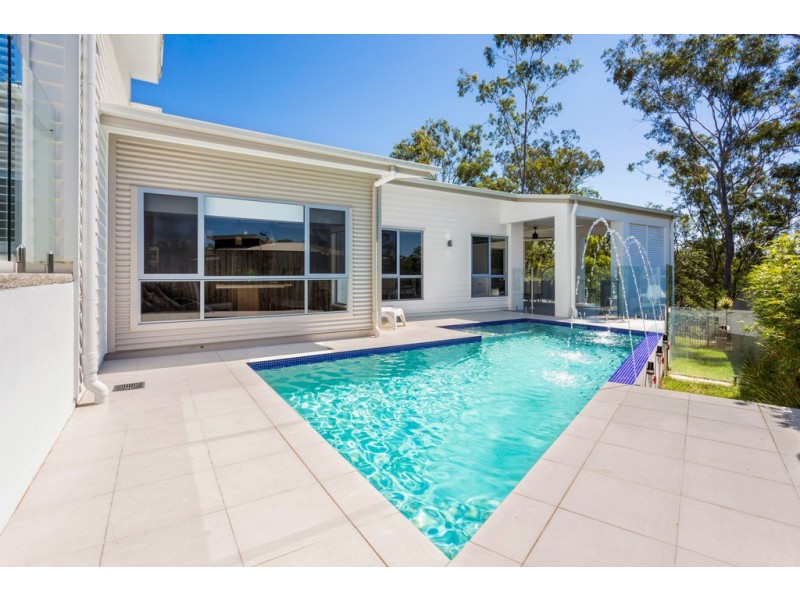 64 Crest Ridge Parade, Brookwater QLD 4300