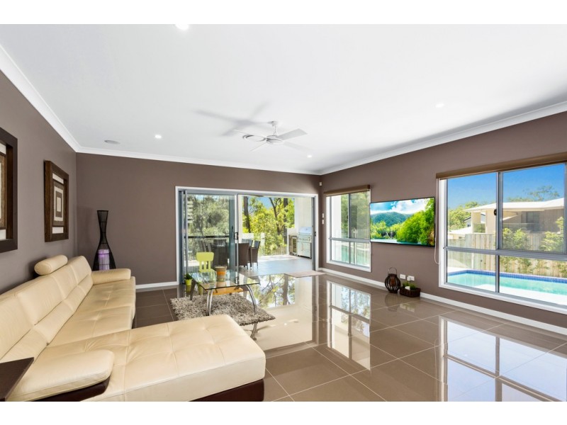 64 Crest Ridge Parade, Brookwater QLD 4300