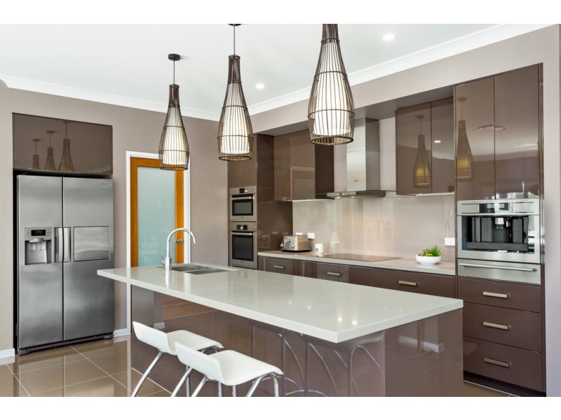 64 Crest Ridge Parade, Brookwater QLD 4300