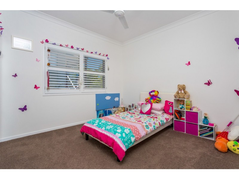 64 Crest Ridge Parade, Brookwater QLD 4300