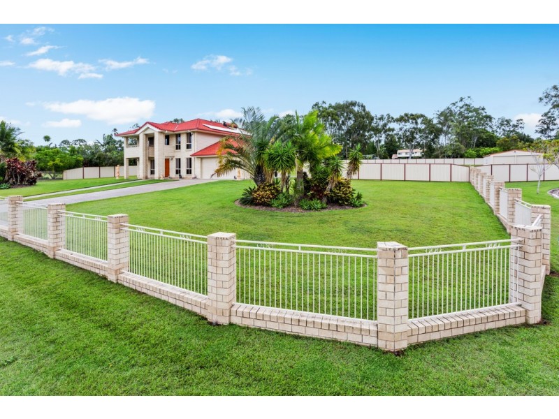 48 Vullers Drive, Greenbank QLD 4124