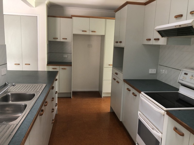 61 Moss Road, Camira QLD 4300