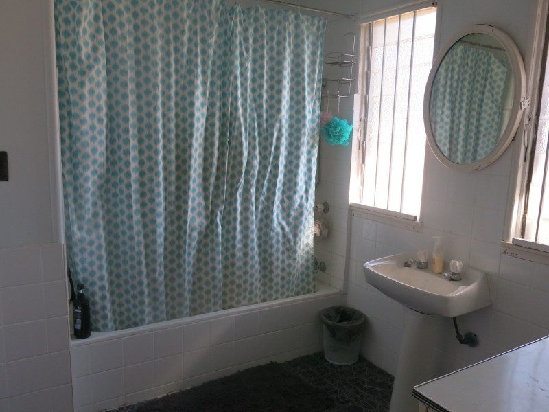 79 Raceview Street, Raceview QLD 4305