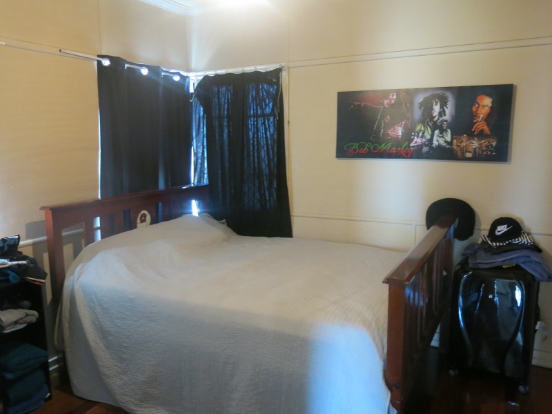 79 Raceview Street, Raceview QLD 4305