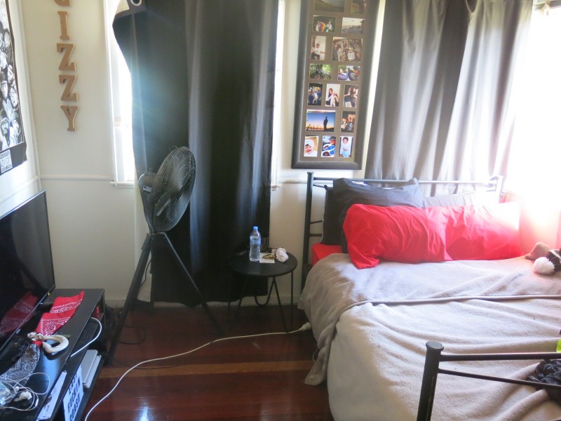 79 Raceview Street, Raceview QLD 4305