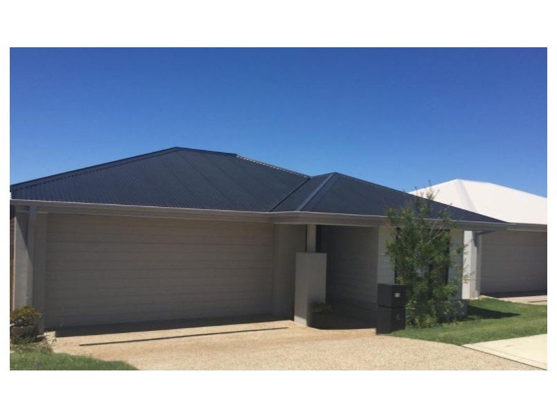 10 Pleasant Street, Ripley QLD 4306