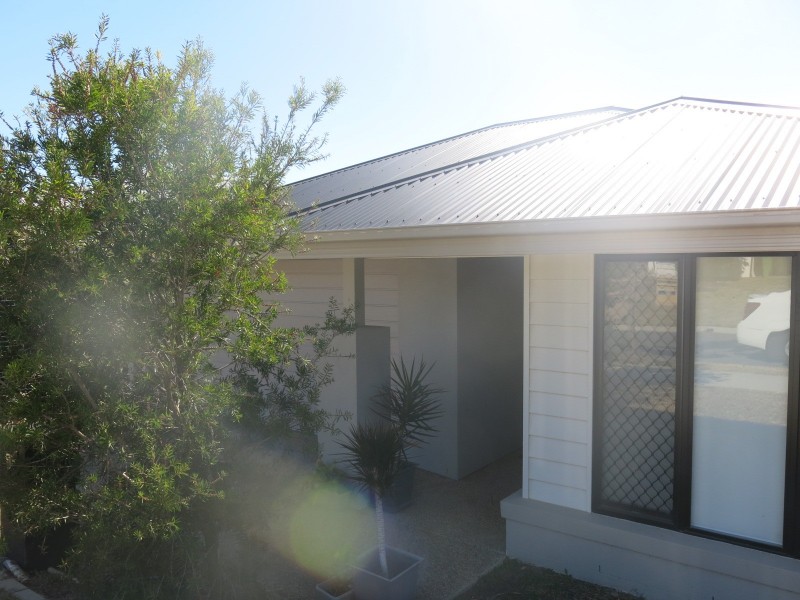 10 Pleasant Street, Ripley QLD 4306