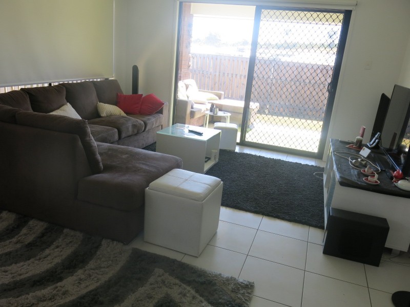 10 Pleasant Street, Ripley QLD 4306