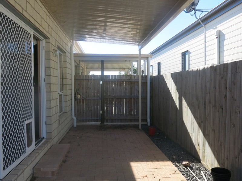 9 Keeple Close, Springfield Lakes QLD 4300