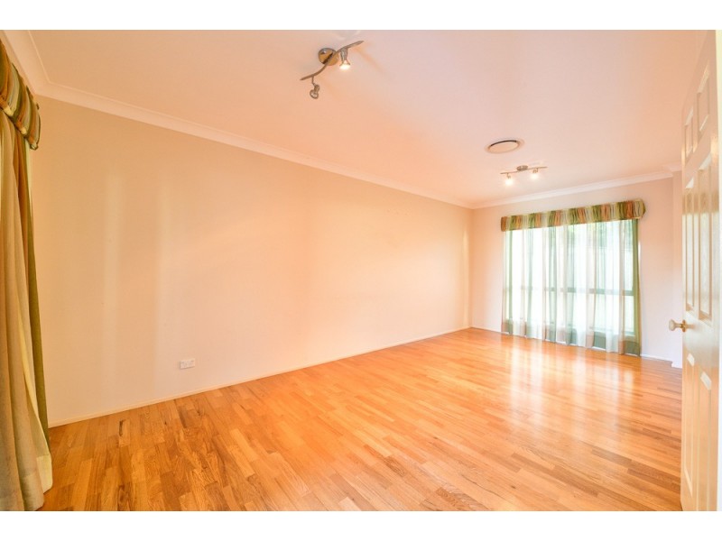 11 Wanderer Crescent, Springfield Lakes QLD 4300