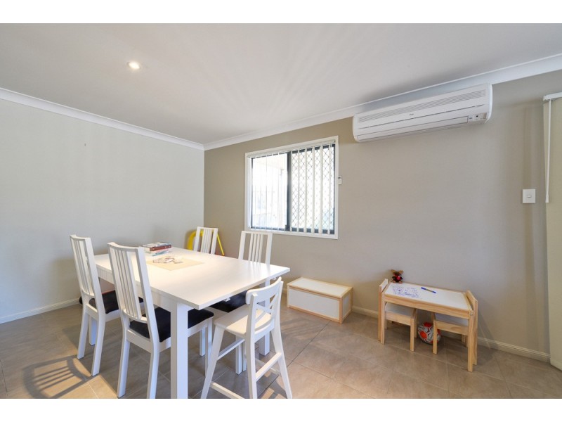 12 Rose Avenue, Springfield Lakes QLD 4300