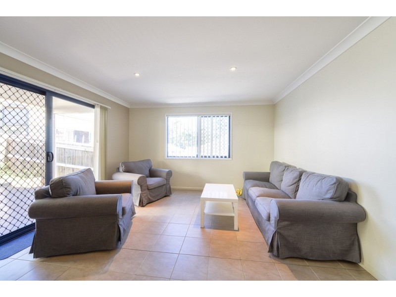 12 Rose Avenue, Springfield Lakes QLD 4300