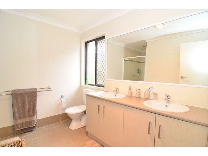 30 Carnarvon Avenue, Springfield Lakes QLD 4300