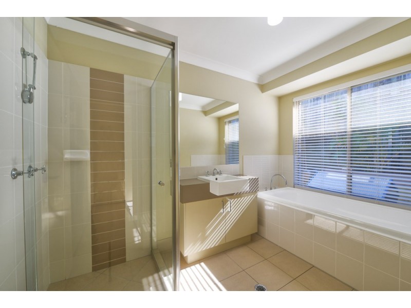 13 Speckled Circuit, Springfield Lakes QLD 4300