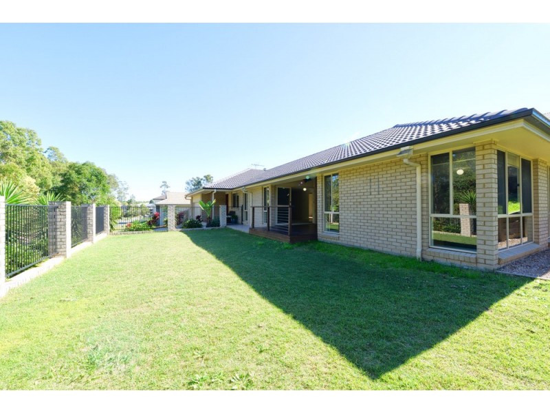13 Speckled Circuit, Springfield Lakes QLD 4300