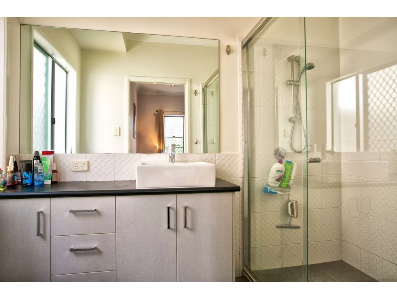 4 Riverine Drive, Springfield Lakes QLD 4300