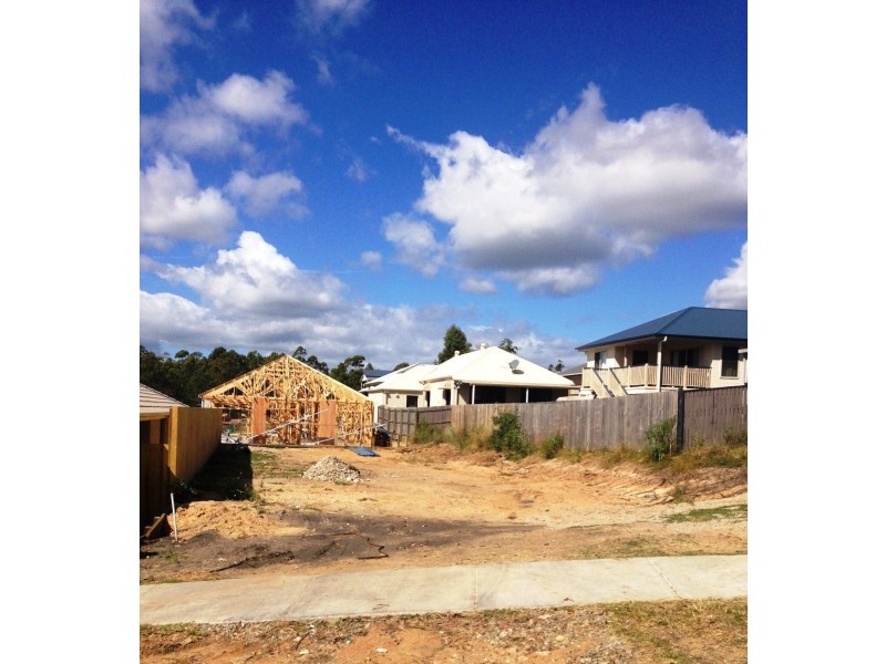 31 Rosella Crescent, Springfield Lakes QLD 4300