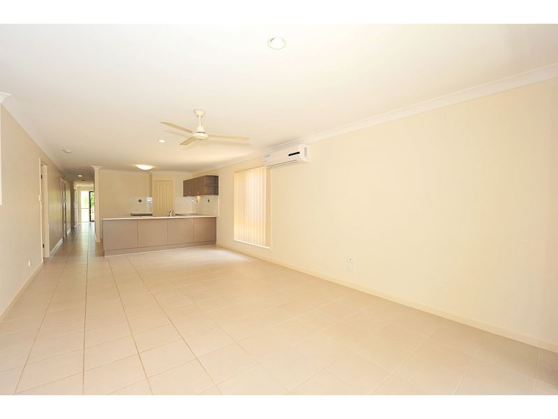 42 Carnarvon Avenue, Springfield Lakes QLD 4300