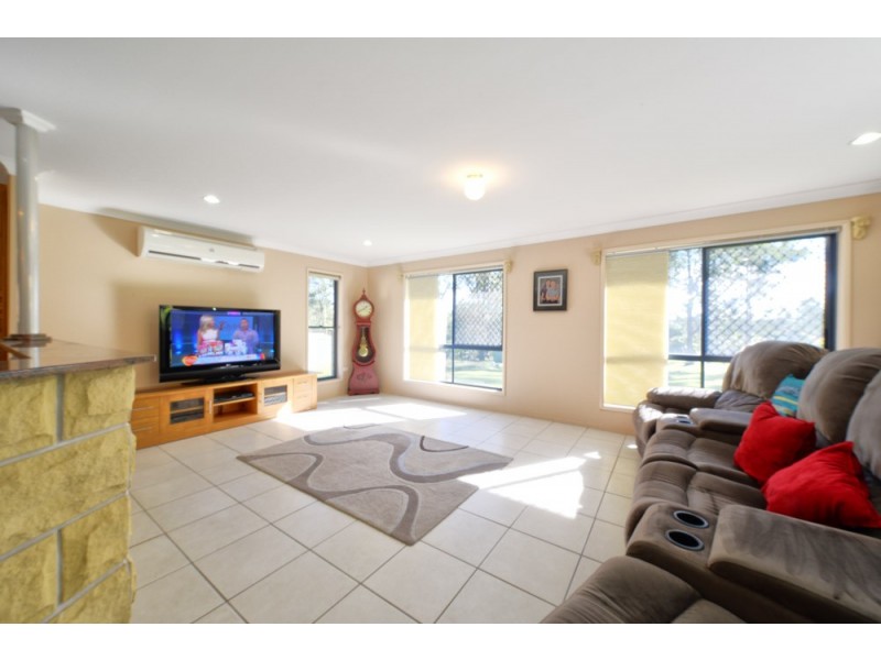 37 – 39 Jabiru Avenue, Greenbank QLD 4124