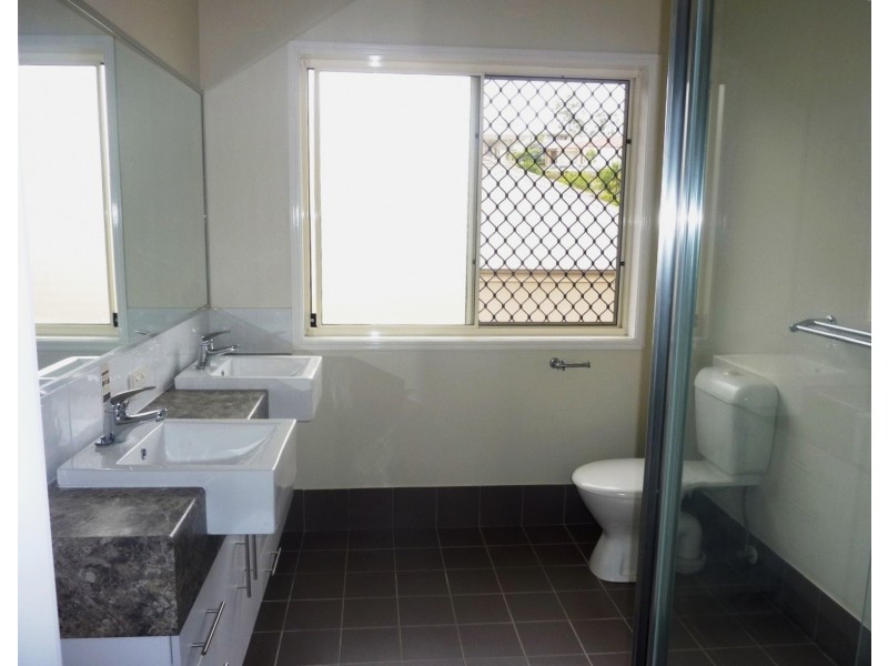 43 Riverine Drive, Springfield Lakes QLD 4300