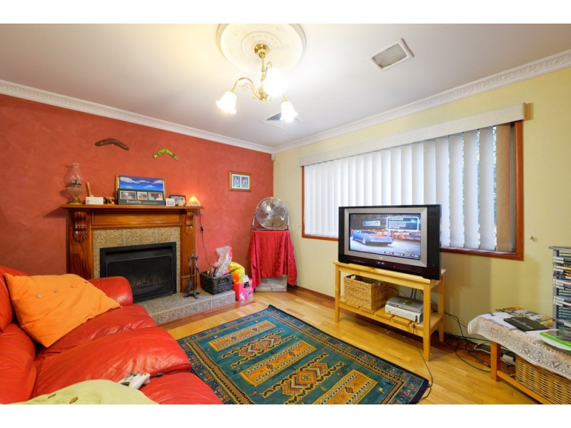 3 Moss Road, Camira QLD 4300