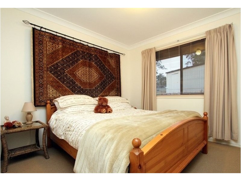 10 Polebark Cres, New Beith QLD 4124