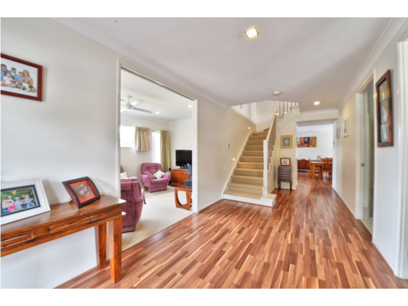 9 The Reach Court, Springfield Lakes QLD 4300