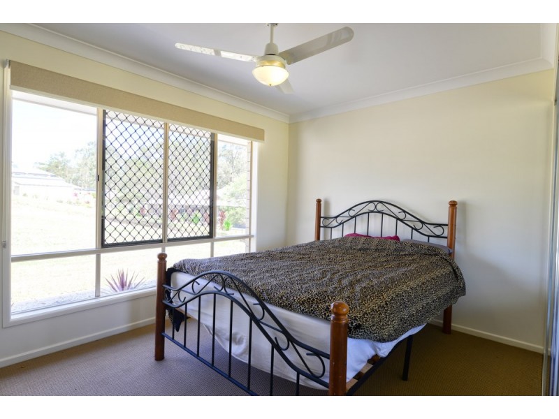 30 Goldfinch Ct, Greenbank QLD 4124