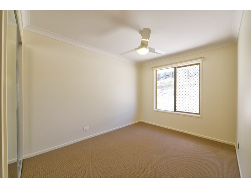 30 Goldfinch Ct, Greenbank QLD 4124