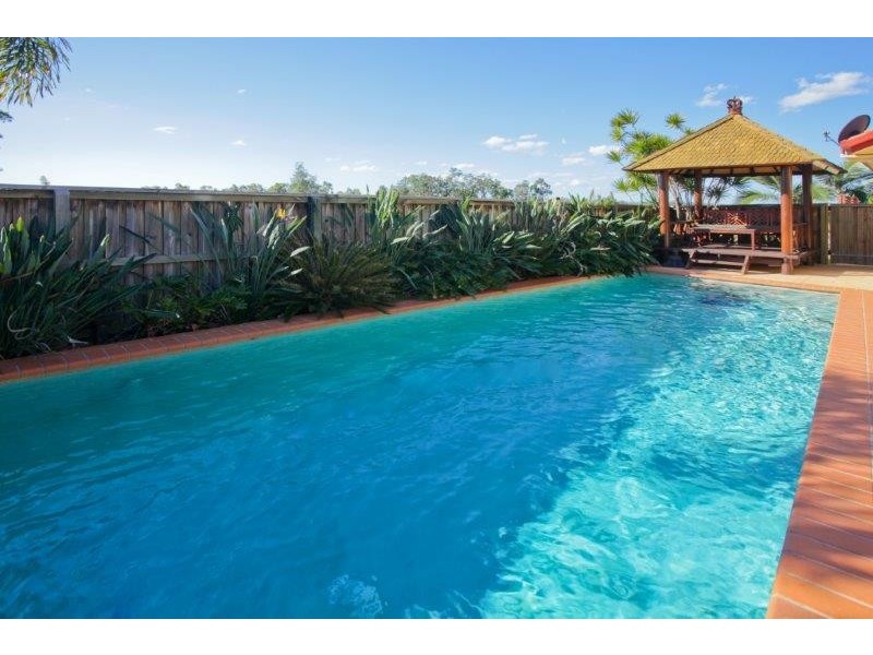 37 Viewpoint Drive, Springfield Lakes QLD 4300
