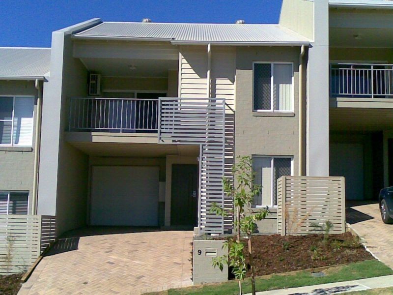 9 Clearpoint Way, Springfield Lakes QLD 4300