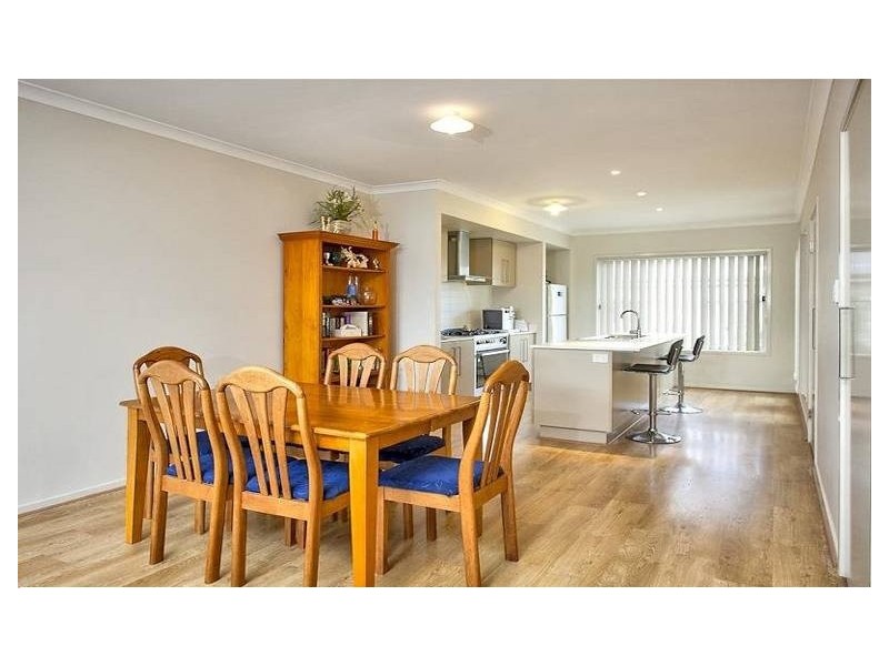 9 Clearpoint Way, Springfield Lakes QLD 4300