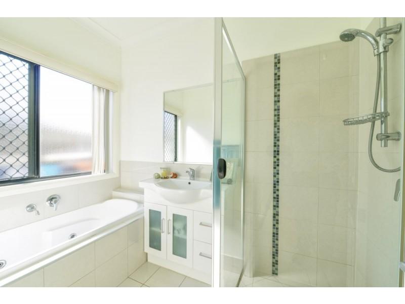 2 Riverine Drive, Springfield Lakes QLD 4300