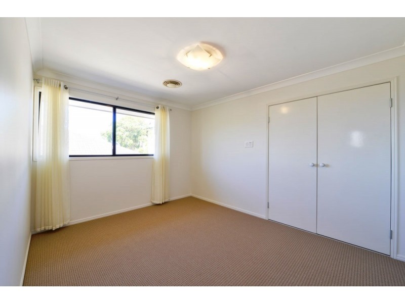 10 Ash Avenue, Springfield Lakes QLD 4300